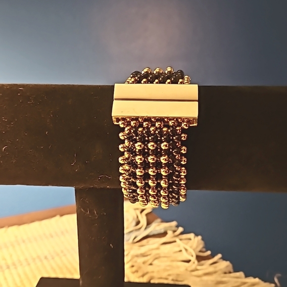 Reversible Dress Bracelet - Picture 2 of 6